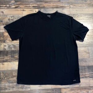 Guess Jeans Black T-Shirt size 2X